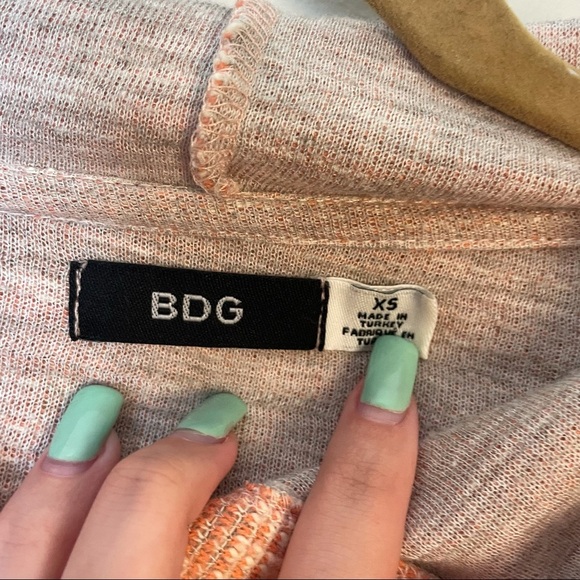 BDG Pink & White Cropped Hoodie Size XS - Picture 8 of 8